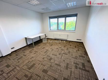 Pronájem - kanceláře, 40 m²