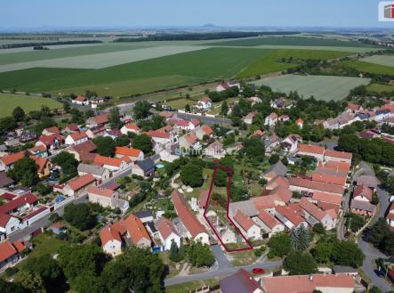 Prodej pozemku pro bydlení, 684 m²