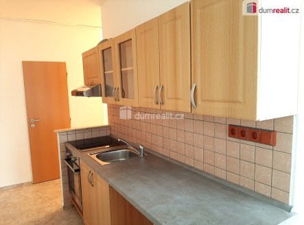 Pronájem bytu, 2+1, 66 m²
