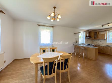 Prodej - dům/vila, 140 m²
