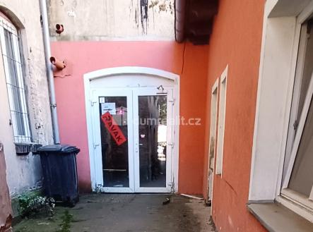 Prodej - komerční objekt, výroba, 1 345 m²