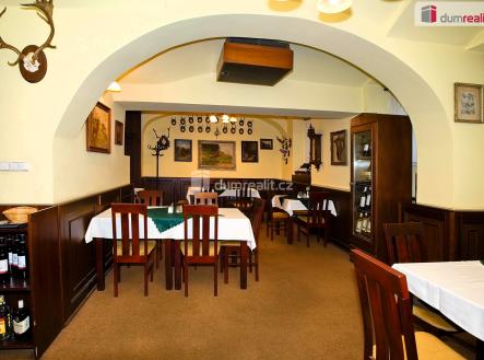 Prodej - restaurace, 414 m²