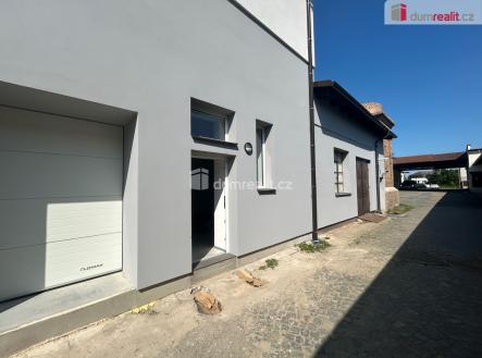 Pronájem - kanceláře, 190 m²