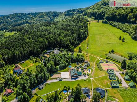 Prodej - penzion, 738 m²