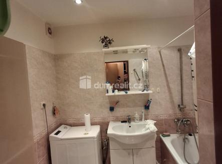 Pronájem bytu, 2+kk, 68 m²