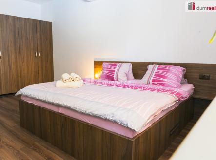 Prodej - penzion, 300 m²