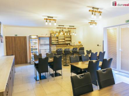 Prodej - penzion, 300 m²