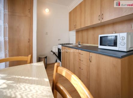 Pronájem bytu, 1+1, 38 m²