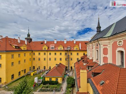 Pronájem kanceláře, 137 m²