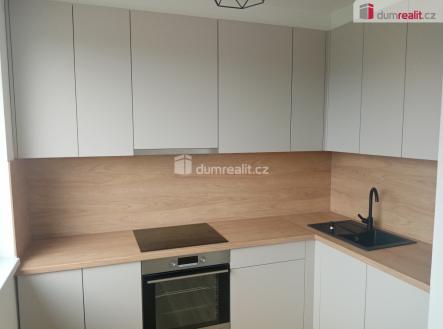 Pronájem bytu, 3+1, 65 m²