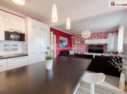 Prodej bytu, 4+kk, 98 m²