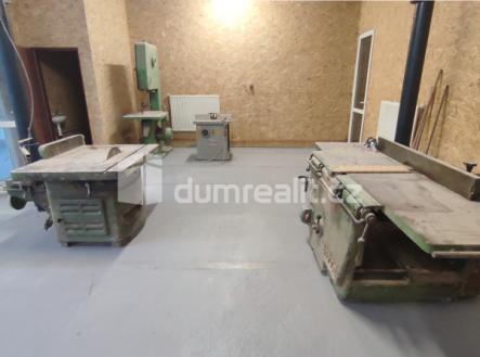 Pronájem komerčního objektu, výroba, 200 m²