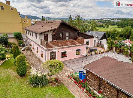 Prodej domu/vily, 921 m²