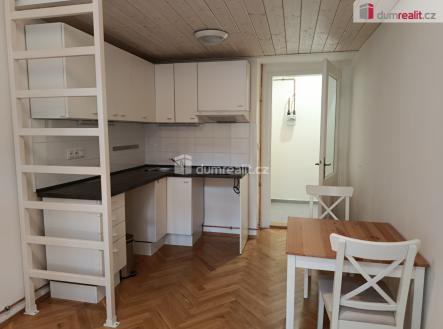 Pronájem bytu, 1+kk, 20 m²