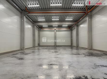 Pronájem komerčního objektu, sklad, 280 m²