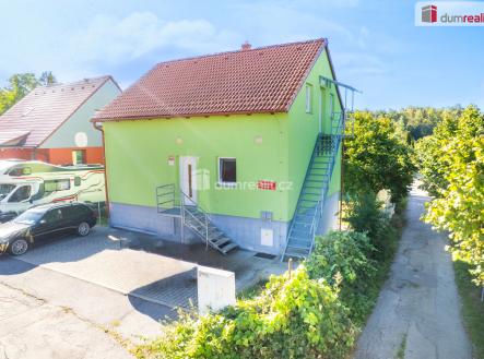 Prodej - dům/vila, 179 m²