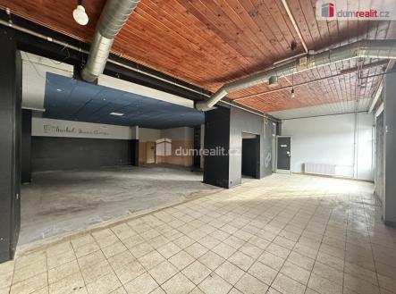 Pronájem obchodní prostor, 200 m² obrázek