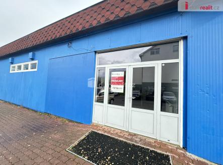 Pronájem obchodní prostor, 200 m²