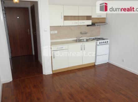 Pronájem bytu, 1+1, 32 m²