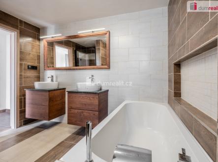 Prodej domu/vily, 460 m²