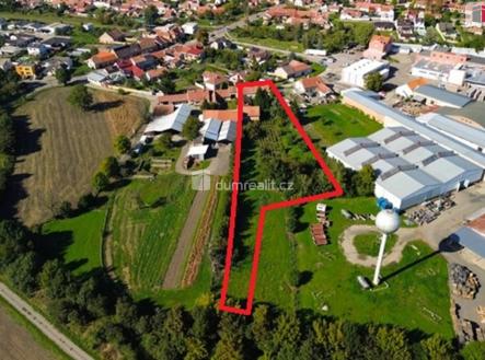 Prodej pozemku pro komerční výstavbu, 13 494 m²