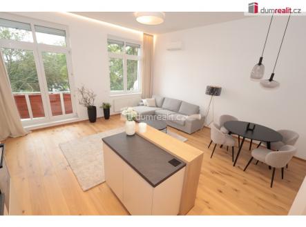 Prodej bytu, 3+kk, 114 m²