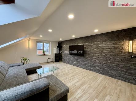 Pronájem bytu, 4+kk, 202 m²