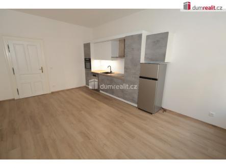 Pronájem bytu, 2+kk, 60 m²