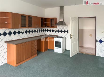 Pronájem bytu, 3+kk, 108 m²