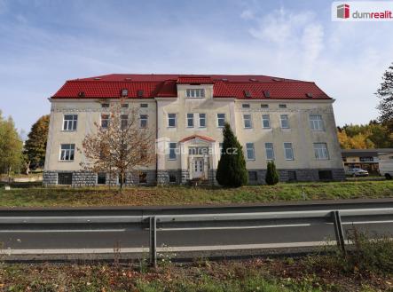 Prodej nájemního domu, 2 000 m²