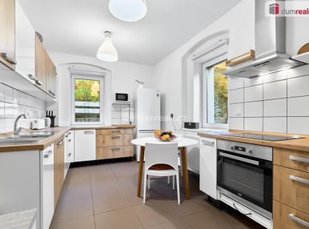 Prodej penzion, 1 526 m²