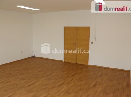 Pronájem kanceláře, 35 m²
