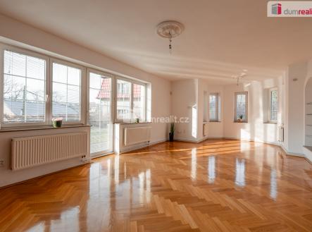 Prodej domu/vily, 350 m² obrázek