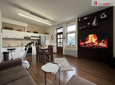 Pronájem bytu, 2+kk, 50 m²