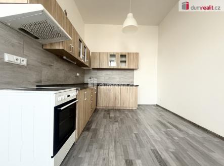 Pronájem bytu, 2+kk, 83 m²