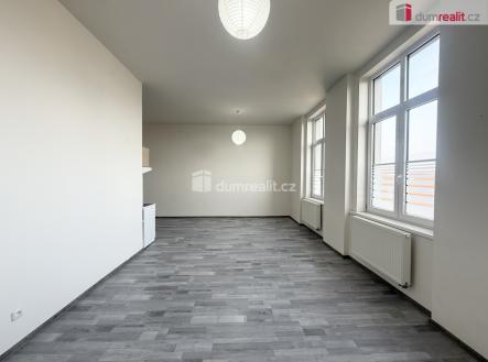 Pronájem bytu, 2+kk, 83 m²