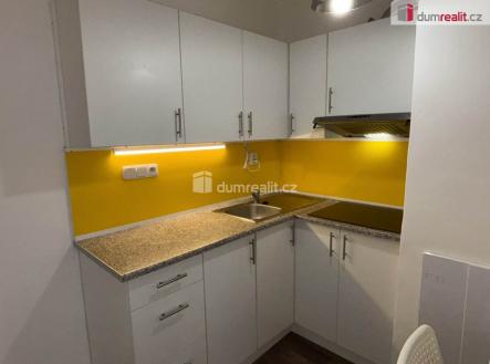 Pronájem bytu, 2+kk, 45 m²