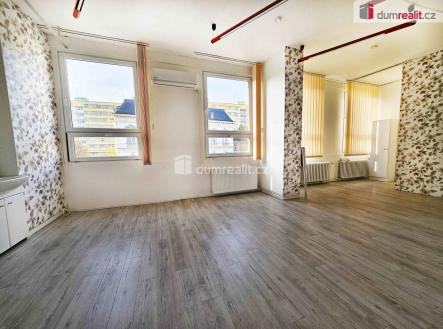 Pronájem kanceláře, 34 m²