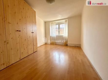 Pronájem bytu, 3+1, 96 m²