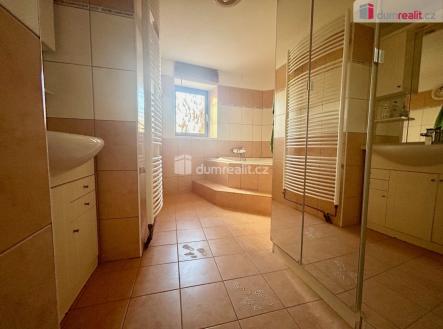 Pronájem bytu, 3+1, 96 m²