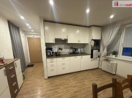 Pronájem bytu, 3+1, 56 m²