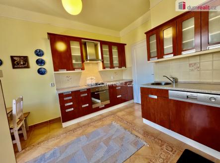 Prodej bytu, 2+1, 82 m²