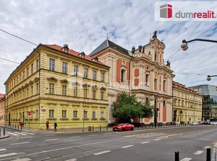 Pronájem kanceláře, 113 m²