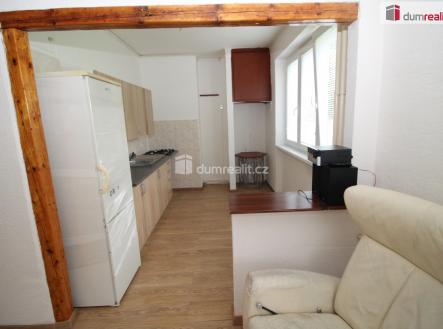 Pronájem bytu, 2+1, 57 m²