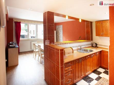 Pronájem bytu, 5+kk, 107 m²