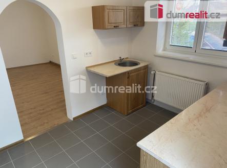 Pronájem bytu, 1+1, 28 m²