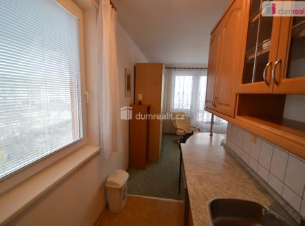 Pronájem bytu, 1+kk, 32 m²