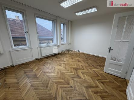 Pronájem kanceláře, 35 m²