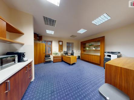 Pronájem kanceláře, 67 m²