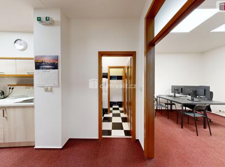 Pronájem kanceláře, 59 m²